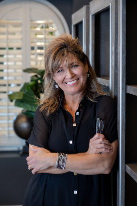 Lora Quillen